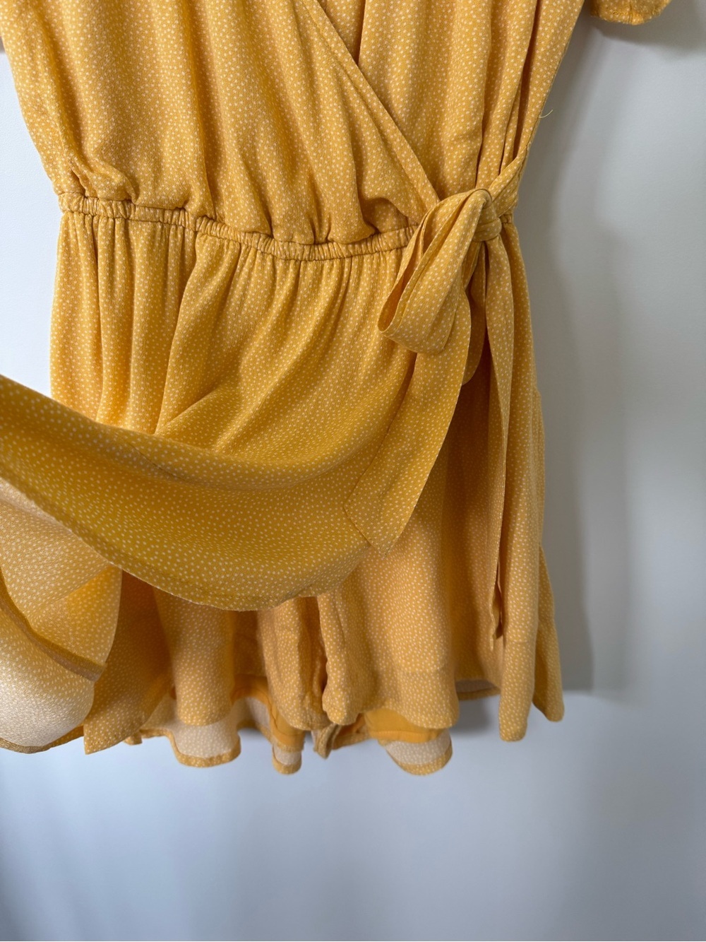 Abercrombie & Fitch Mustard Yellow Wrap Romper size XS - Picture 5 of 7